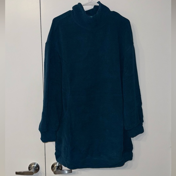 Free People Sweaters - NWT Free People Teal Turtleneck Sweater